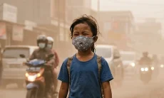 Ini 5 Cara Lindungi Anak dari Abu Vulkanik Gunung Anak Krakatau Menurut IDAI
