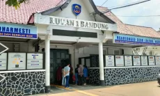 Viral Video WB 'Pesta Makan' di Rutan Kebonwaru Bandung, Kakanwil: Kejadian 2024