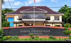 Erupsi Anak Krakatau, Disdik Cirebon Belum Terapkan PJJ dan Imbau Siswa Pakai Masker