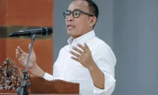Revitalisasi Tanpa Komisi