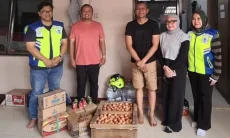 Tirta Pakuan Salurkan Bantuan Air dan Logistik untuk Penanganan Kebakaran TPAS Galuga