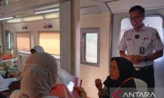 KAI Daop 1 Gelar Layanan Kesehatan Gratis, Sasar Ratusan Warga Karawang