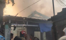 Enam Rumah Terbakar di Bogor Selatan, 8 Warga Dilarikan ke Rumah Sakit