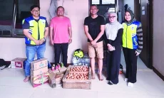Tirta Pakuan Salurkan Bantuan Air dan Logistik