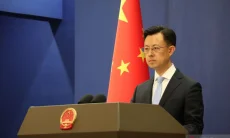 China Tanggapi Seruan Sam Altman dan Elon Musk untuk Perlambat Pengembangan AI