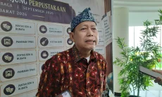 Lewat Dua Buku Sajak, Daddy Rohanady Kritik Arah Pembangunan Jawa Barat