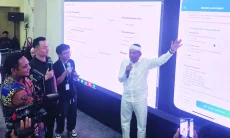 Menjemput Asa Kerja dari Layar Ponsel