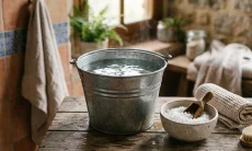 Ini 3 Manfaat Mandi Air Garam Laut untuk Kesehatan Menurut Dermatolog