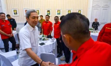 Bantu Tangani Kebakaran TPAS Galuga, Pemkot Bogor Beri Penghargaan Manggala Agni