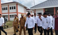 Menggali Manfaat Sekolah Rakyat