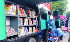 Ketika Buku Datang Menemui Warga