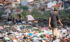 Bukan Cuma Emisi Kendaraan, Pembakaran Sampah Ancaman Kualitas Udara Kota Bandung