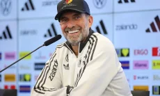 Menanti Sepak Bola Heavy Metal ala Panser