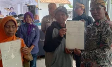 PTSL Mekarwangi Terbanyak di KBB, Pither Tjuandys Ingatkan Bahaya Gadai Sertifikat