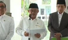 Tindak Lanjut Arahan Presiden Soal Pendidikan Gratis, Mendikdasmen Bahas Nasib Guru