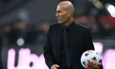 Kado Selamat Datang untuk Zizou