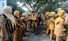 Iskandar Zulkarnain Lepas 58 PNS Purnatugas Pemkot Bandung