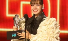 Lisa BLACKPINK jadi Artis Asia dan Idola Pertama yang Menangkan 'Best Pop' VMAs