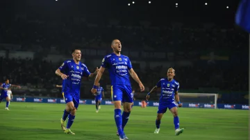 PERSIB 3-1 PSM: MUSUH ABADI MENANTI