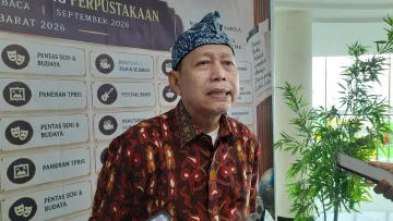 Lewat Dua Buku Sajak, Daddy Rohanady Kritik Arah Pembangunan Jawa Barat