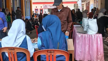 Data Penerima Bantuan Pangan di Lembang Diprotes Warga, Rajiv Soroti Data Desil