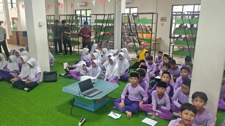 Buku Dibaca Dunia Terbuka