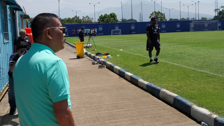 Jelang Persib vs PSM, Umuh Muchtar Siapkan Cara Khusus Bangun Chemistry Pemain
