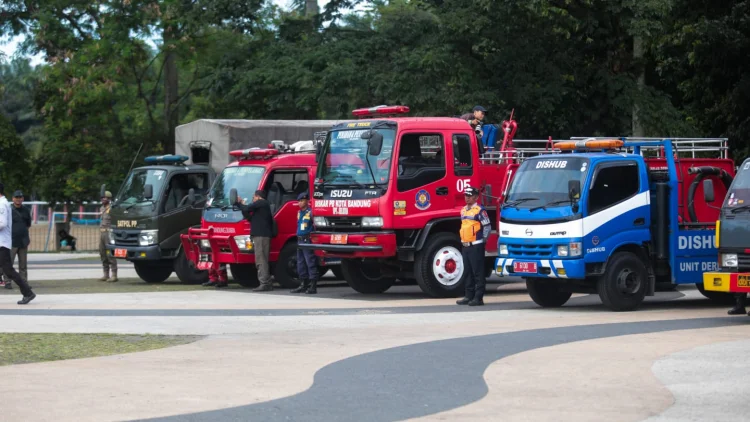 Hampir 500 RW di Kota Bandung Kini Punya Sprinkler untuk Antisipasi Kebakaran