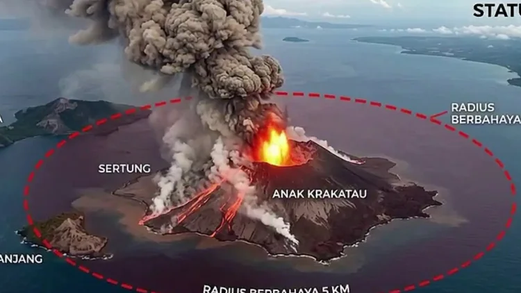 Kapal Laut Diminta Jaga Jarak Radius 3 Km dari Gunung Anak Krakatau yang Masih Erupsi