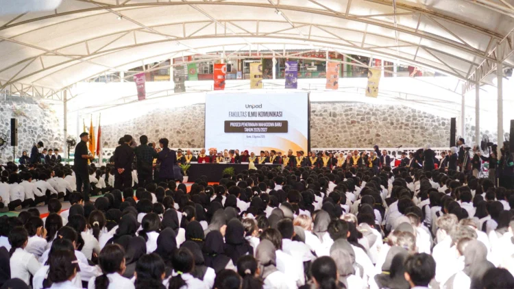 Dialog 2026 Asrayaloka Sambut Mahasiswa Baru Fikom Unpad