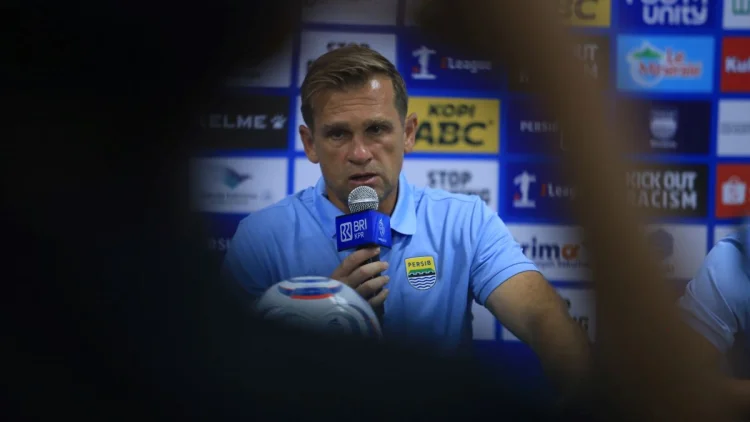 Igor Tolic Puji Fitrah Maulana Usai Persib Kalahkan PSM: Pelapis yang Layak