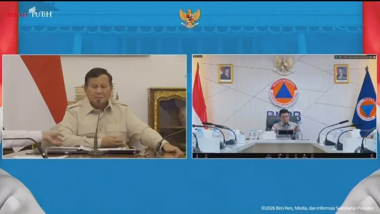 Viral, Momen Prabowo Salah Sebut Wilayah Kebakaran Lahan Dikoreksi Petugas BNPB