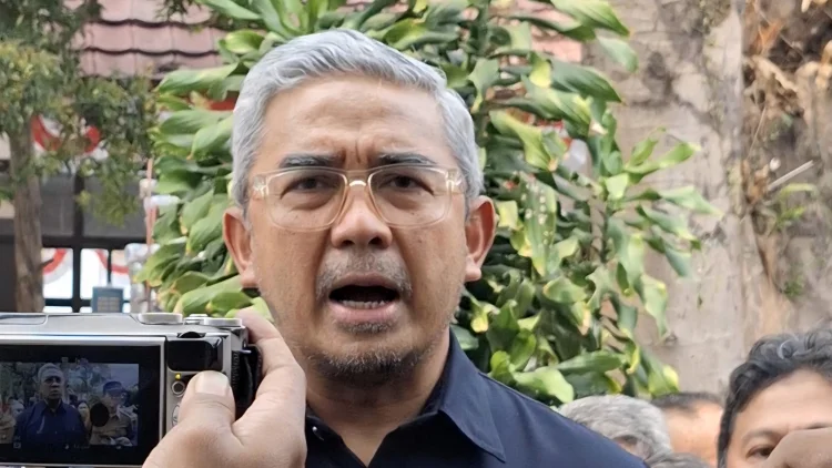 Bandara Husein Sastranegara Kembali Dibuka, Udara Bandung Masih Tidak Sehat