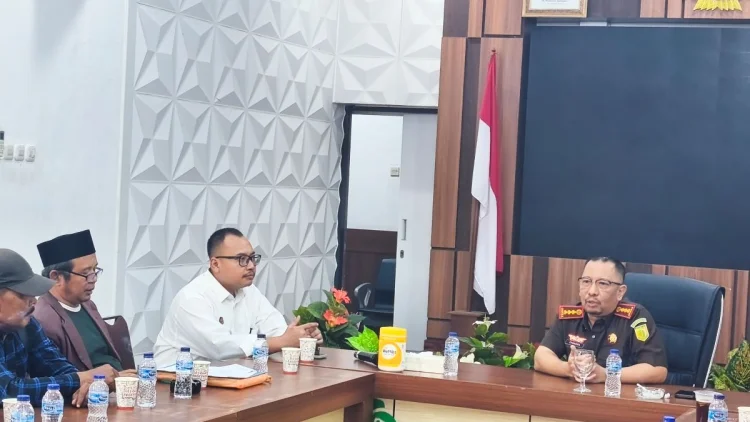 Kajari Kabupaten Cirebon Jawab Isu Cawe-Cawe dan Bekingi OPD