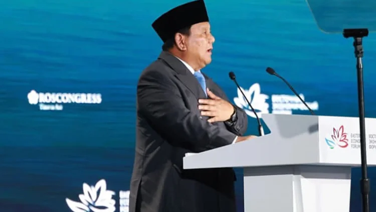 Tak Selalu Baca Teks saat Pidato, Presiden Prabowo Ungkap Alasannya: Saya Rangkum