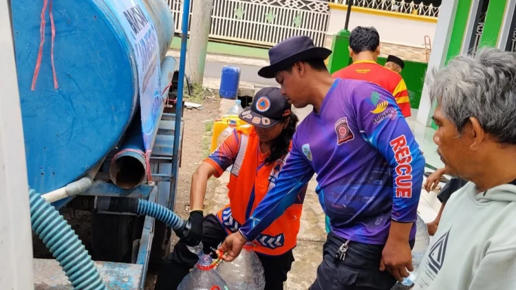 Kekeringan Capai 53,6 Persen Wilayah Tasikmalaya, BPBD Salurkan 1,03 Juta Liter Air