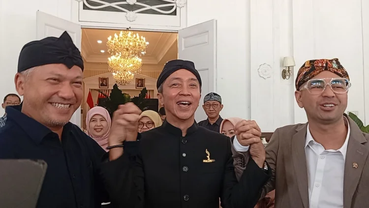 Raffi Ahmad Kisahkan Kenangan Naik Angkot Seperempat Abad Lalu di Kota Bogor