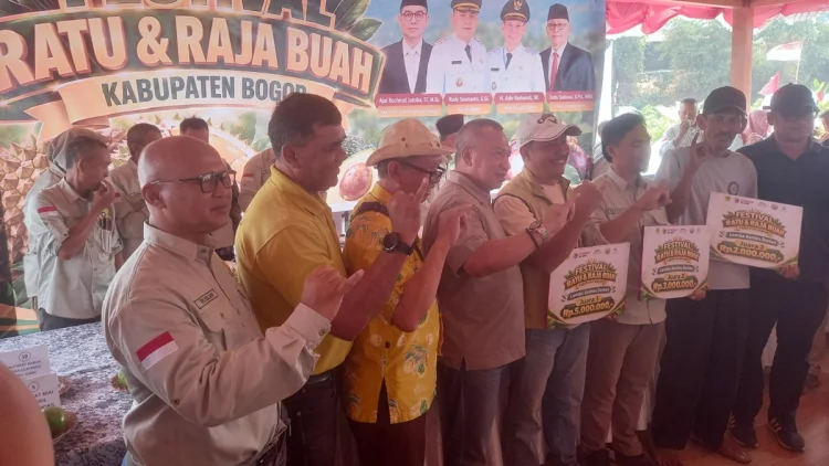 Raih Predikat Raja dan Ratu Buah Bogor, Harga Durian dan Alpukat Terdongkrak