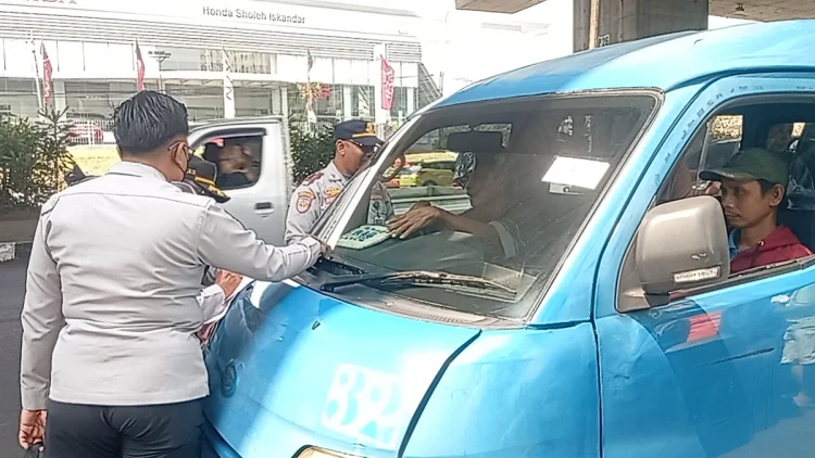 Dishub Kota Bogor Tertibkan Angkot Trayek 16 dan 07 serta AKDP