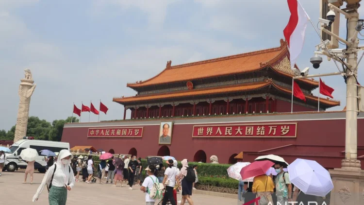 China Perketat Aturan Keluar-Masuk Negara, Pelanggar Bisa Dilarang Bepergian