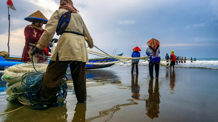 Nelayan Jabar Melaut Tanpa Perlu Takut
