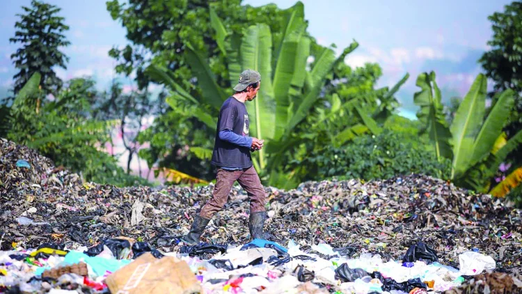 Sampah Terbakar Udara Tercemar