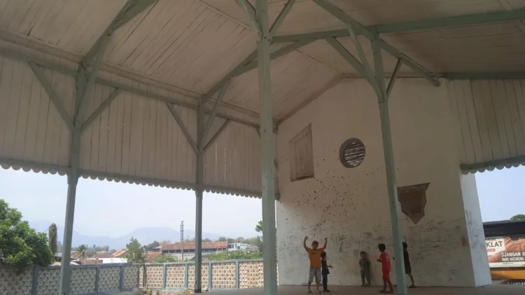 Heritage Stasiun Cicalengka Jangan Dibiarkan Mati, Bisa Jadi Ruang Sejarah & Ekonomi
