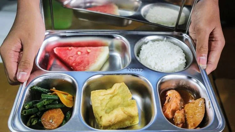 Sampel MBG Ayam Lada Hitam Cipeundeuy Diuji Labkesda, Hasilnya Pekan Depan