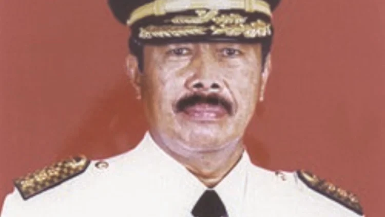Gubernur Jabar Periode 2003-2008 Danny Setiawan Meninggal Dunia 