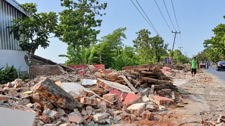 Bangli Dibongkar, DPUTR Turunkan Alat Berat Normalisasi Sungai Karangjati Pekan Depan