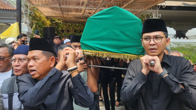 Danny Setiawan Dimakamkan di Purwakarta, Ini Pesan Mendalam dari Keluarga Almarhum