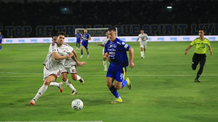 Jersey Peralta Favorit Bobotoh
