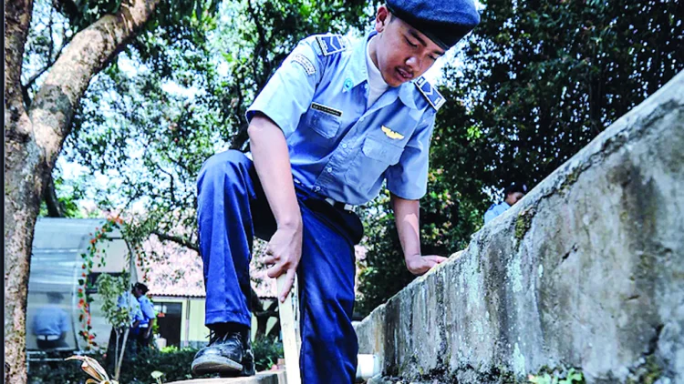 Aksi World Cleanup Day Jabar: Pelajar Peduli Alam Lestari