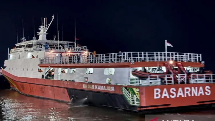 Basarnas Perpanjang Operasi Pencarian Korban KM Virgo Transport 8 Selama 7 Hari
